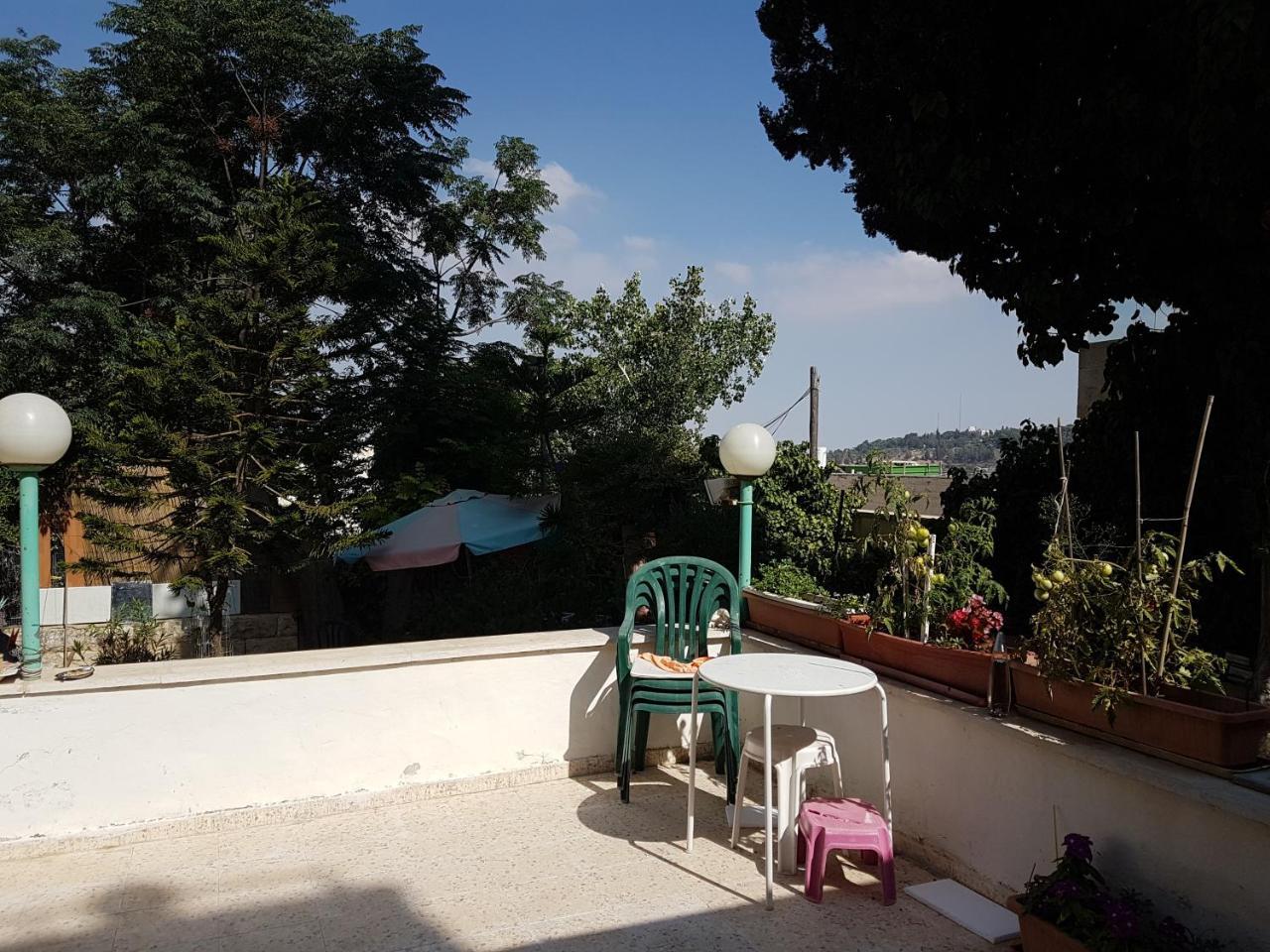 Sunny Apartment Йерусалим Екстериор снимка